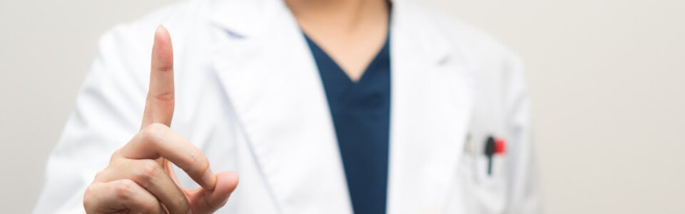 【大阪】矯正歯科の認定医とは？一般歯科医との役割の違いと信頼できる歯科医院選びのポイントを解説