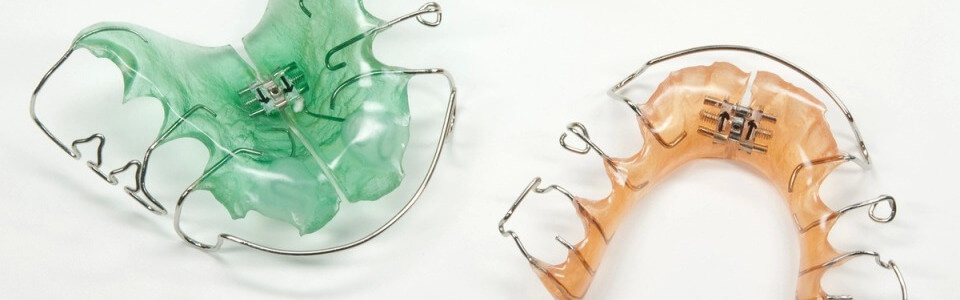 【大阪・天王寺】小児矯正の開始時期と成長段階に応じた治療法は？小児期に矯正治療を行うメリットも解説